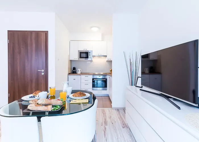 Corvin By Vagabond Apartman *