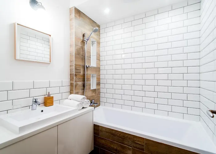 Corvin By Vagabond *