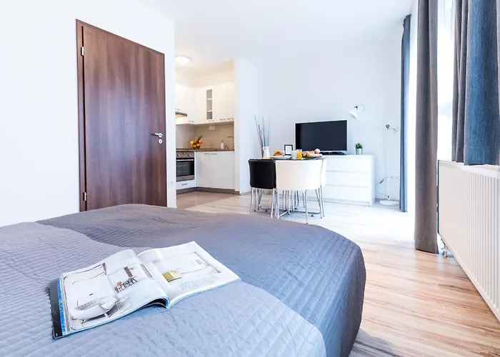 Corvin By Vagabond Apartament *