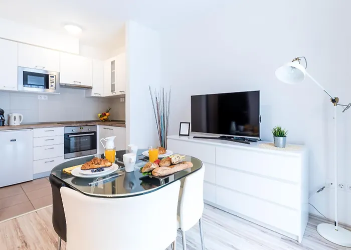 Corvin By Vagabond Apartament *